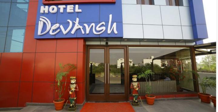 Oyo 1681 Hotel Devansh Udaipur Exterior foto