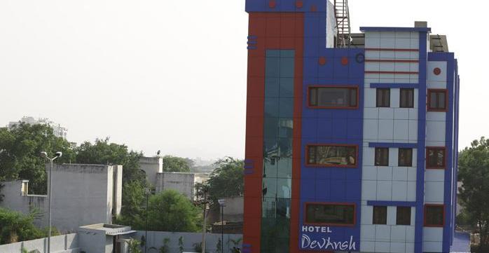Oyo 1681 Hotel Devansh Udaipur Exterior foto