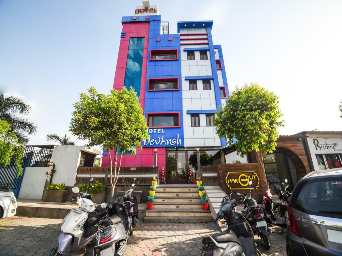 Oyo 1681 Hotel Devansh Udaipur Exterior foto