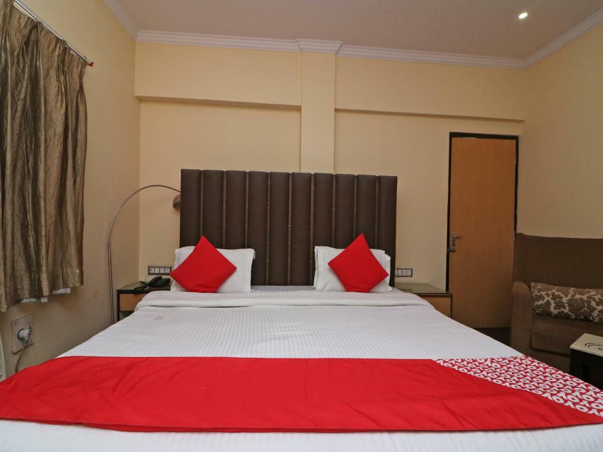 Oyo 1681 Hotel Devansh Udaipur Exterior foto