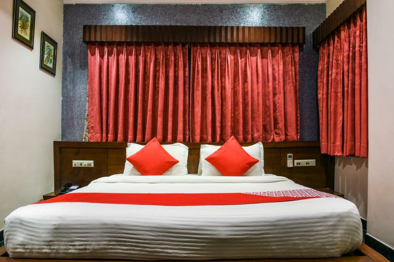 Oyo 1681 Hotel Devansh Udaipur Exterior foto