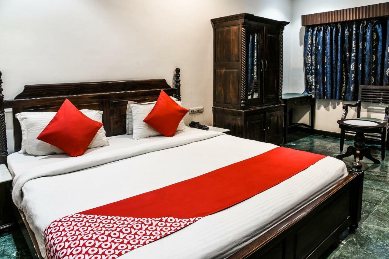 Oyo 1681 Hotel Devansh Udaipur Exterior foto